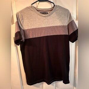 Men’s color block knit shirt, size S